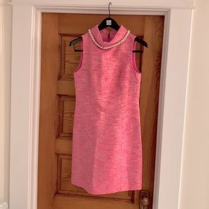 Stunning Lilly Pulitzer, sz 4 pink dress with gold, threading and jeweled neck.
